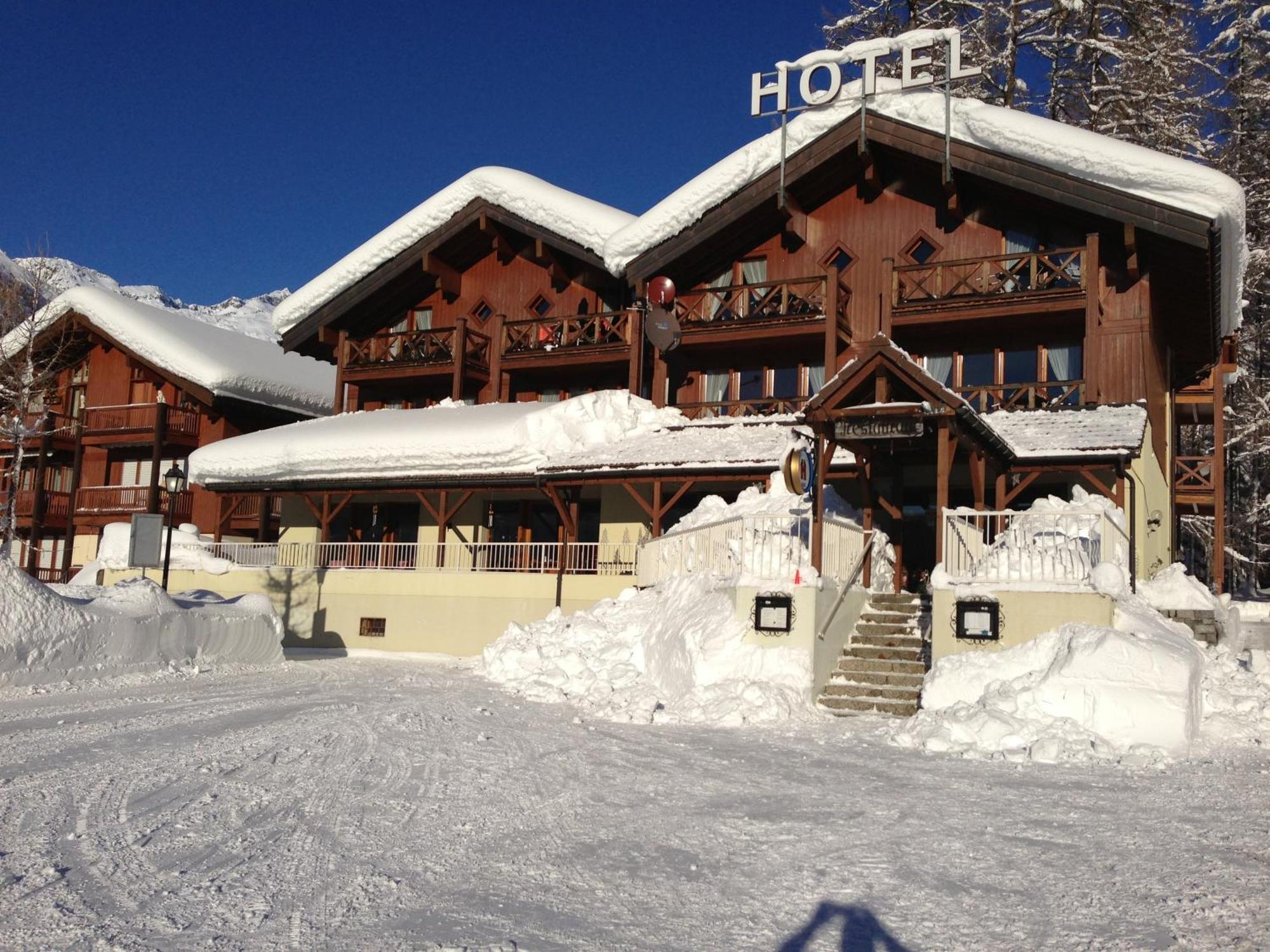Hotel Alpenhof Oberwald Eksteriør billede