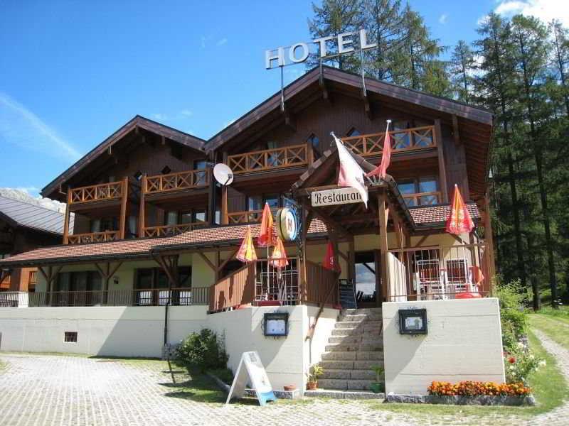 Hotel Alpenhof Oberwald Eksteriør billede